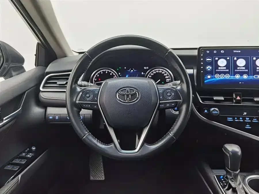 Toyota Camry Camry 2021 2.0G Deluxe Edition 2023 — миниатюра 5