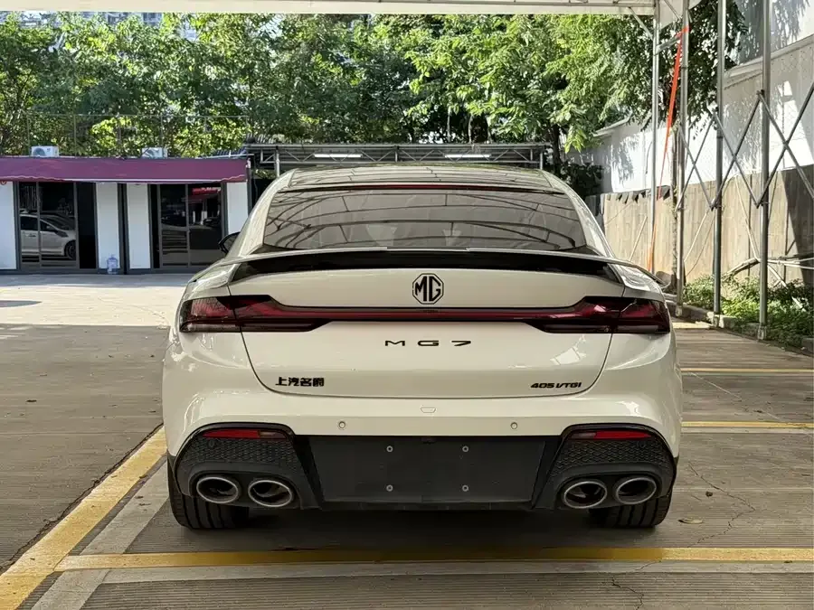 MG 7 MG7 2023 2.0T Automatic Beauty Hunter Premium Edition 2024 — миниатюра 2