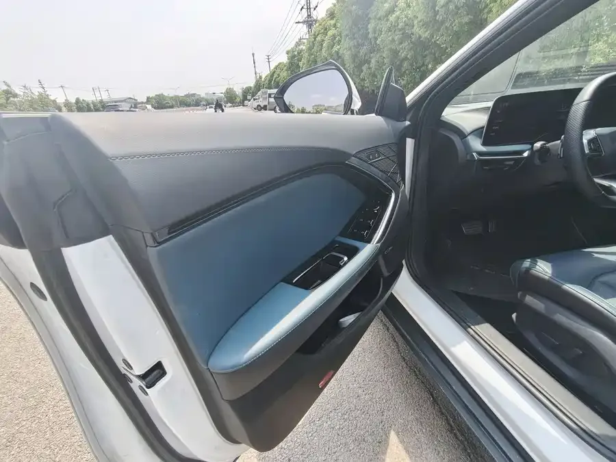 MG 7 MG7 2023 1.5T DCT Elegant Edition 2023 — миниатюра 3