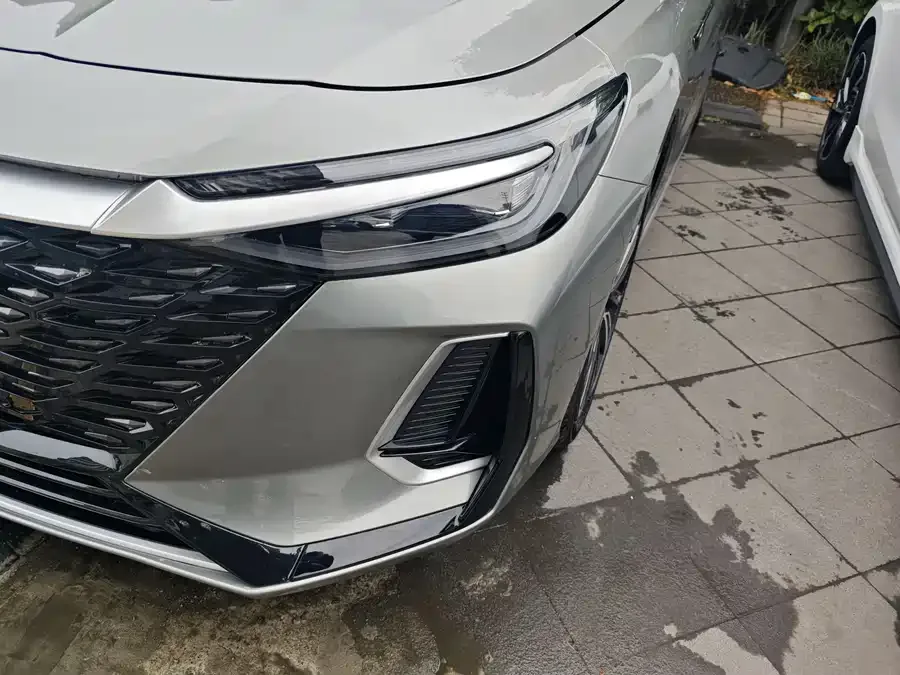Chery Arrizo 8 Arrizo 8 2025 1.6T DCT 2026 — миниатюра 4