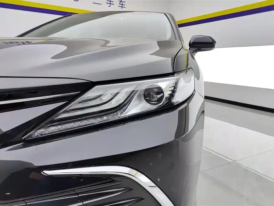Toyota Camry Camry 2023 2.0G Deluxe Edition 2023 — миниатюра 2