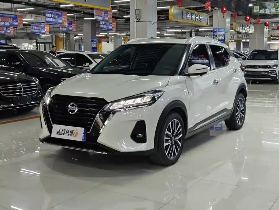 Nissan Kicks Kicks 2022 1.5L CVT XV Luxury Edition 2022 — фото 1, купить с доставкой в Москву