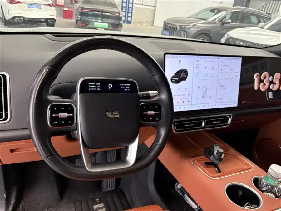 Li Xiang L9 Ideal L9 2023 Pro 2024 — миниатюра 2