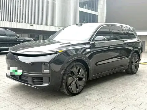 Lixiang L9 2025 купить в Москве
