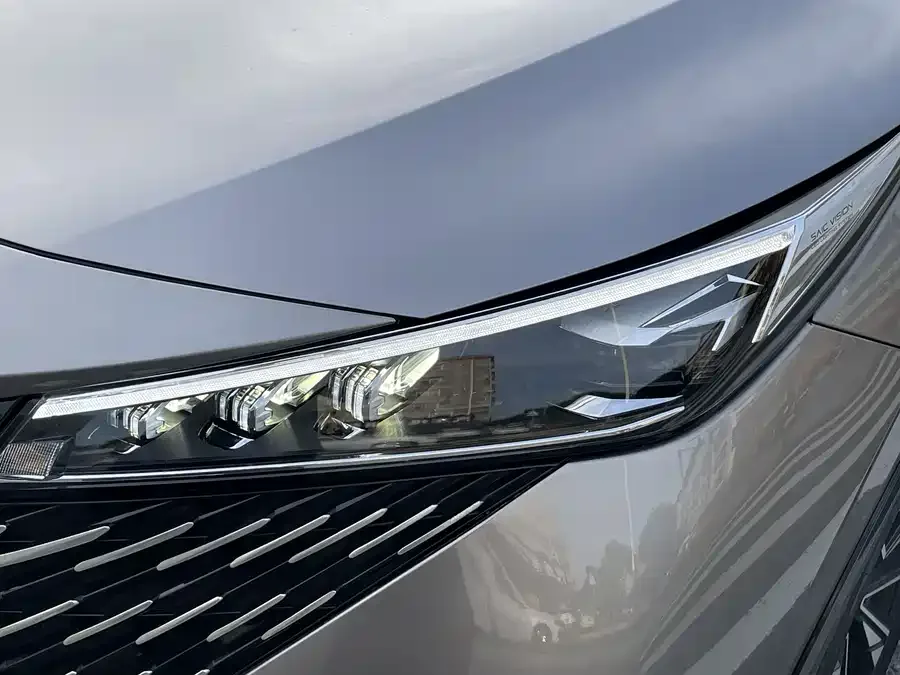 Roewe RX5 Roewe RX5 2023 1.5T Premium Sliding Screen Edition 2024 — миниатюра 4
