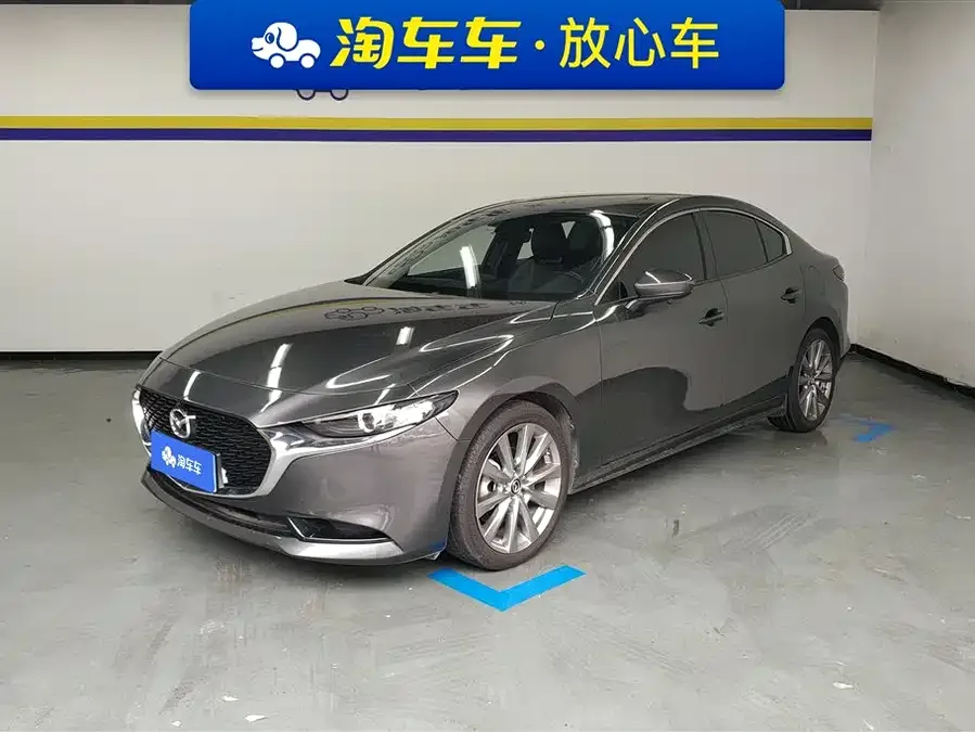 Mazda Axela Mazda3 Angkesela 2021 2.0L automatic quality version 2022 — фото 1, купить с доставкой в Москву