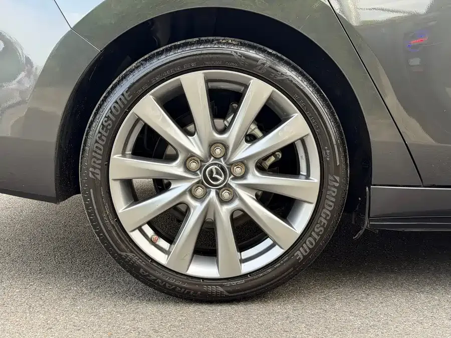 Mazda Axela Mazda3 Angkesela 2022 2.0L automatic quality version 2022 — миниатюра 5