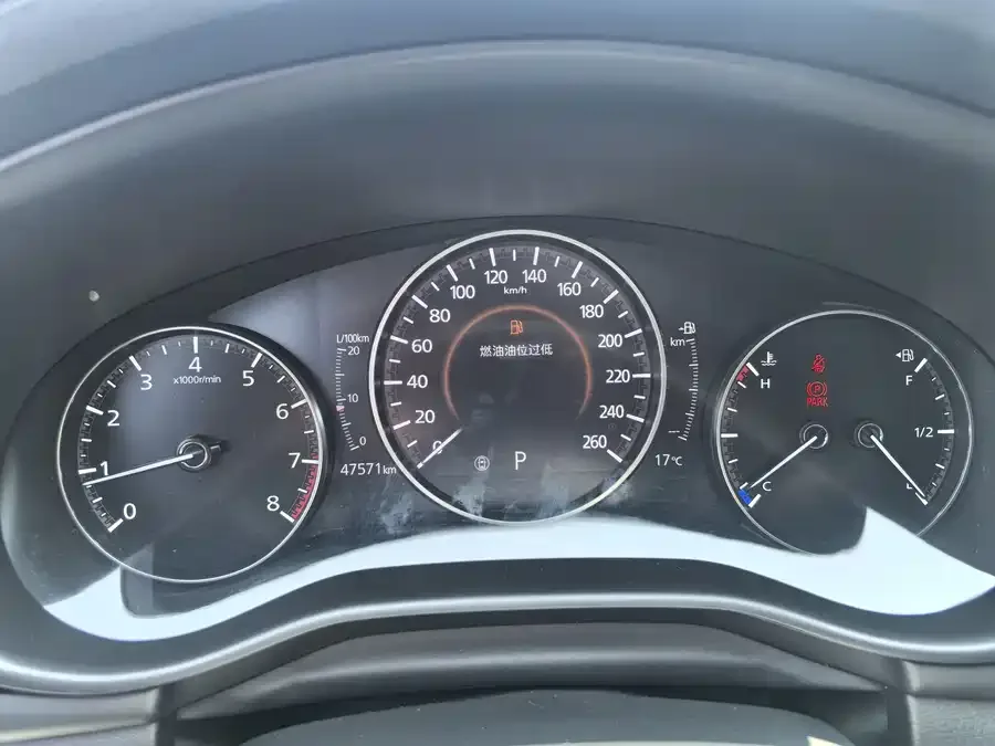 Mazda Axela Mazda3 Angkesela 2022 2.0L automatic quality version 2023 — миниатюра 4