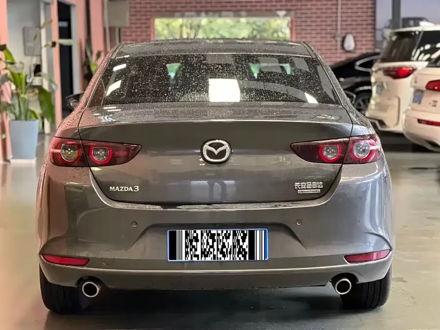 Mazda Axela Mazda3 Angkesela 2023 2.0L automatic quality version 2023 — миниатюра 2