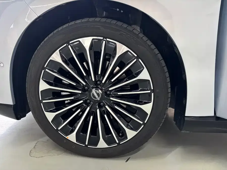 Nissan N7 Nissan N7 2025 625 MAX 2025 — миниатюра 5