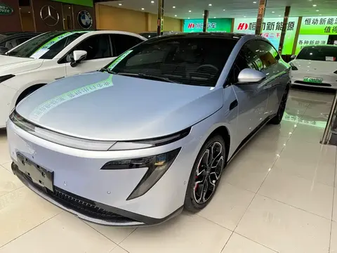 Nissan N7 2025 buy in Moscow