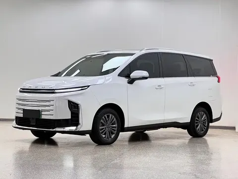 Maxus G50 Plug-in Hybrid 2025 купить в Москве