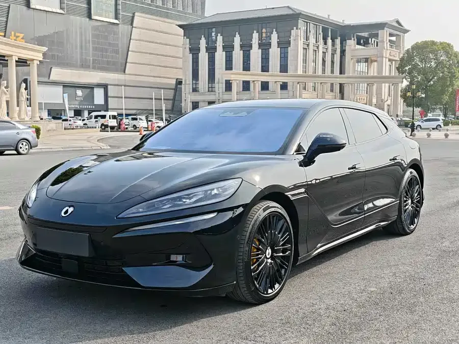 BYD Z9GT BYD Z9GT 2024 1100 4WD Ultra Edition 2025 — фото 1, купить с доставкой в Москву