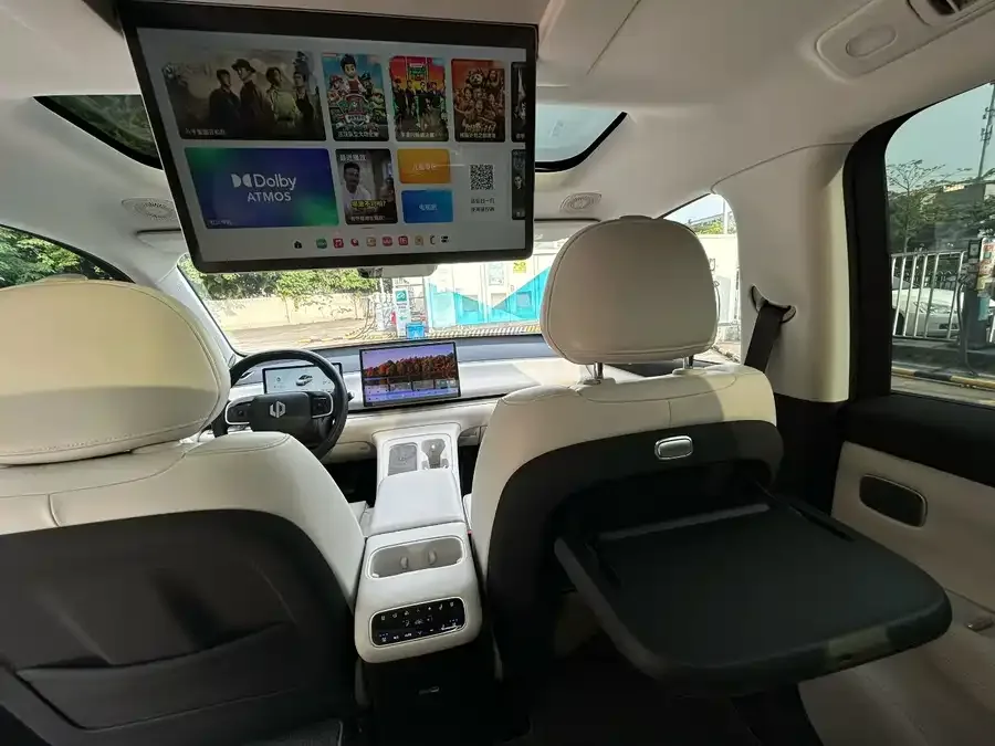 Leapmotor C16 Leapmotor C16 2024 Extended Range 200 Premium Edition 2024 — миниатюра 4
