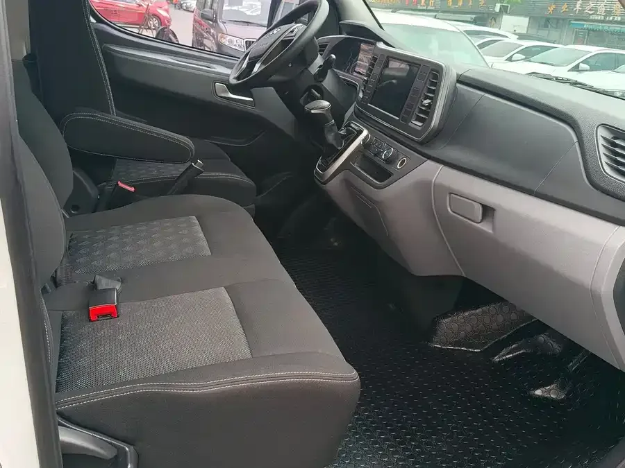 Maxus Xintu V80 Xintu V80 2024 Model, Aoyuntong 6AMT, Long Wheelbase, Mid-Roof, 147Ps, 6/7/8/9 Seats 2024 — миниатюра 2
