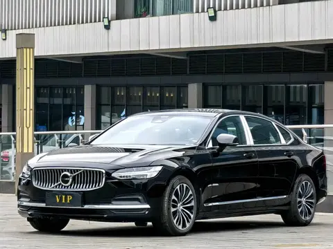 Volvo S90 2024 купить в Москве