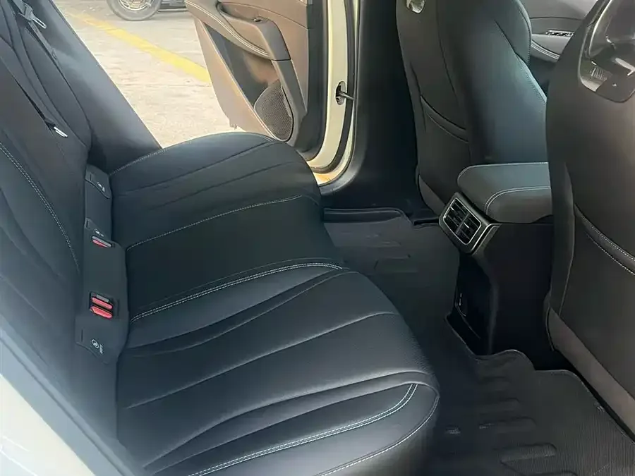 BYD Seal 06 Seal 06 2025 DM-i Intelligent Driving Edition 120KM Deluxe Model 2025 — миниатюра 3
