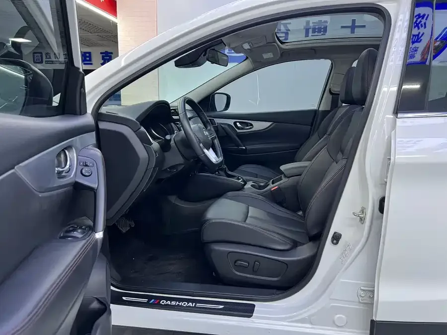 Nissan Qashqai Qashqai 2022 2.0L CVT XV Prem Luxury Edition 2023 — миниатюра 5