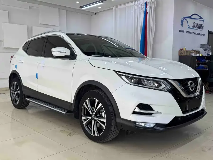 Nissan Qashqai Qashqai 2022 2.0L CVT XV Prem Luxury Edition 2023 — миниатюра 3
