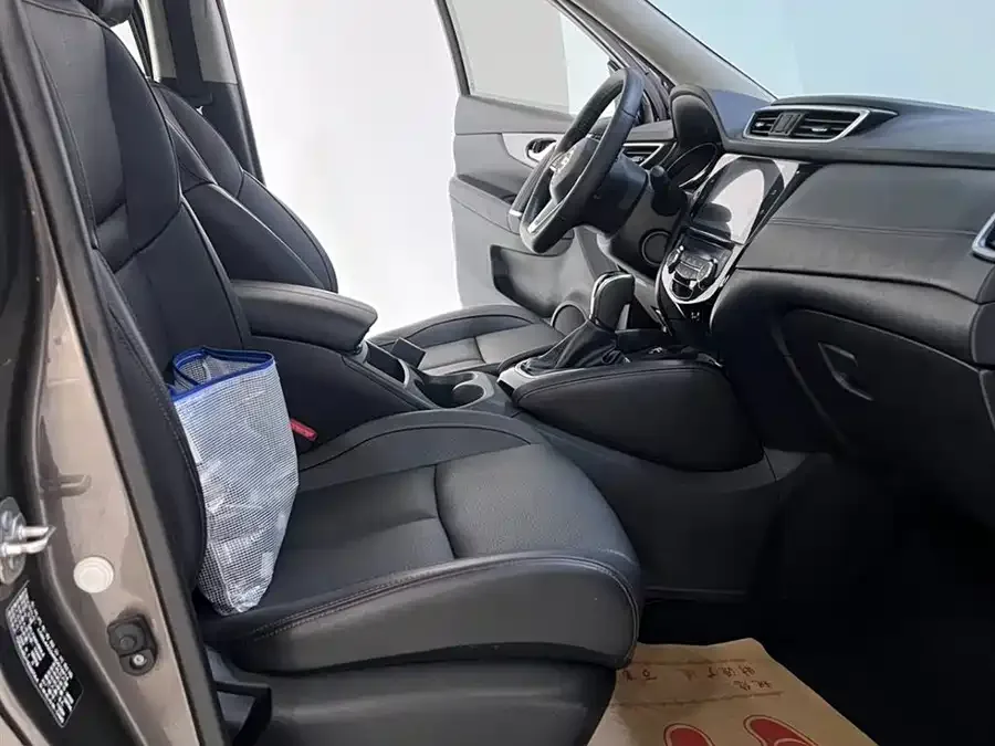 Nissan Qashqai Qashqai 2022 2.0L CVT XV Prem Luxury Edition 2022 — миниатюра 5