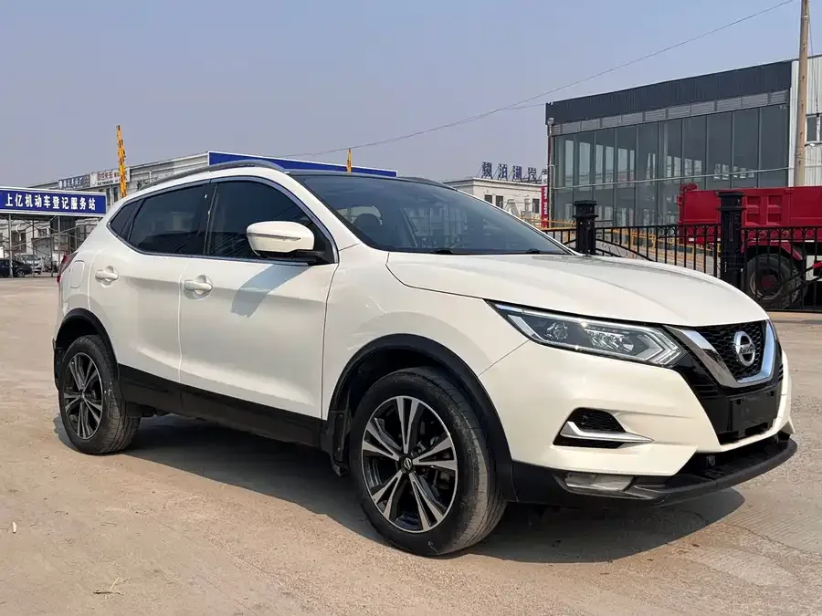 Nissan Qashqai Qashqai 2022 2.0L CVT XV Prem Luxury Edition 2022 — миниатюра 3