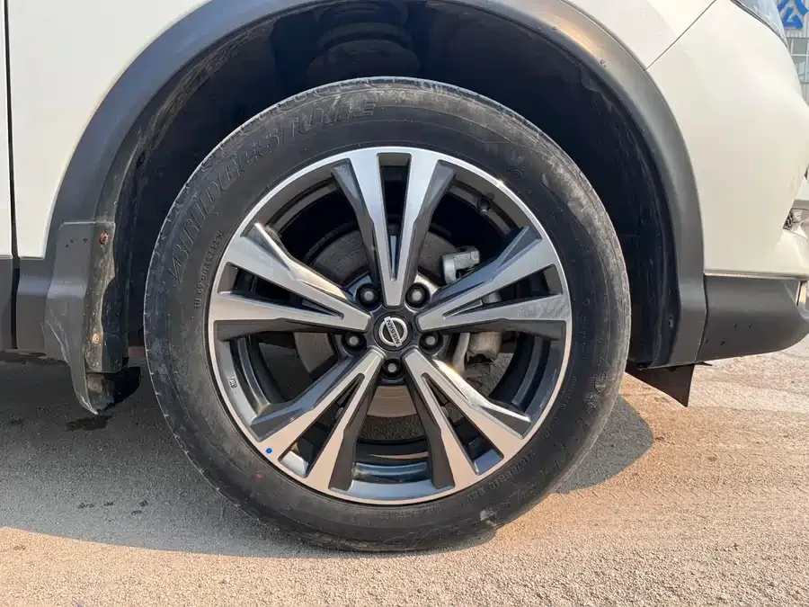 Nissan Qashqai Qashqai 2022 2.0L CVT XV Prem Luxury Edition 2022 — миниатюра 4