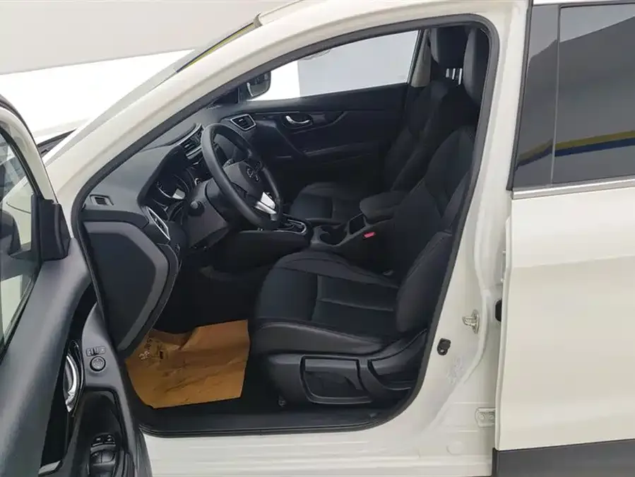 Nissan Qashqai Qashqai 2022 2.0L CVT XV Smart Edition 2023 — миниатюра 3
