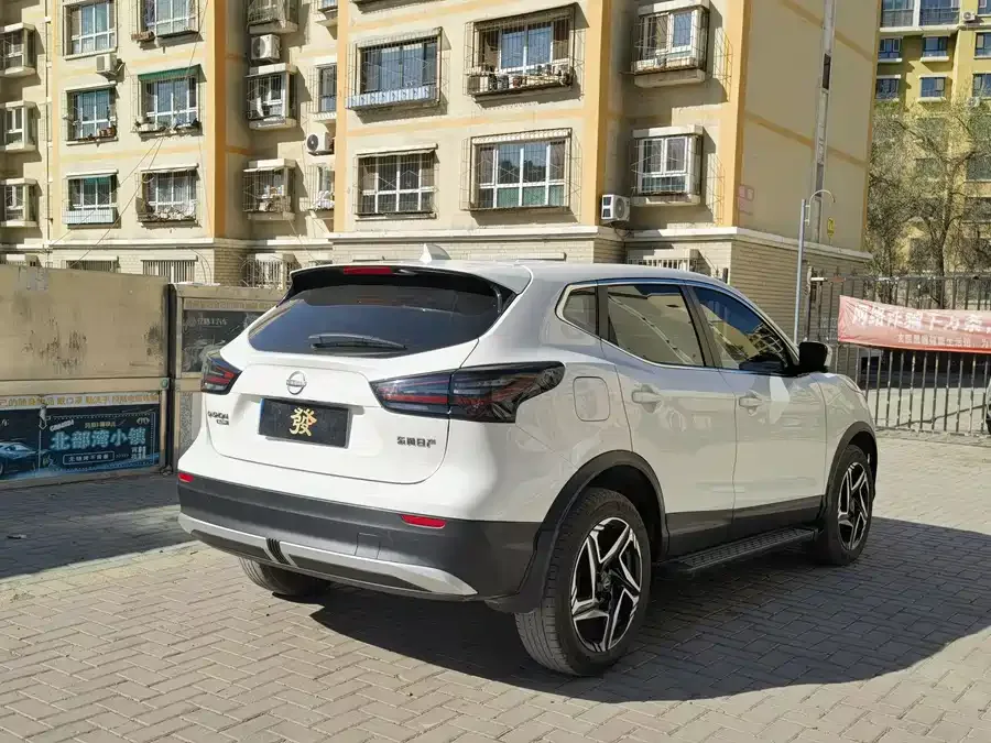 Nissan Qashqai Qashqai 2025 facelift Honor 2.0L CVT XV+ Leading Edition 2025 — миниатюра 2