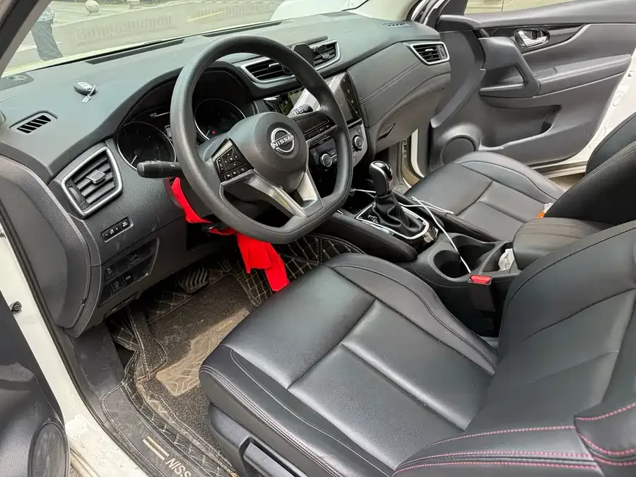 Nissan Qashqai Qashqai 2023 Classic 2.0L CVT XV Comfort Edition 2024 — миниатюра 2