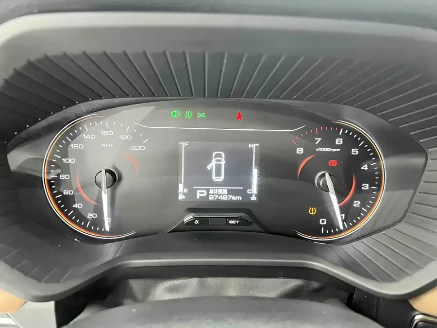 Wuling Jiachen Wuling Jiachen 2022 1.5T CVT exclusive flagship model 2023 — миниатюра 3