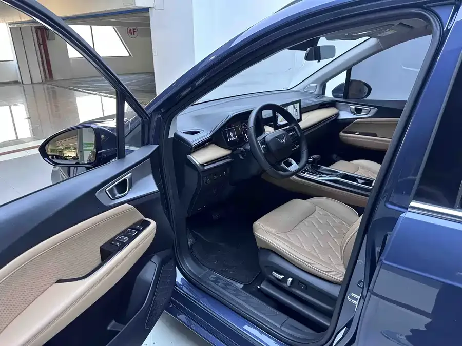Wuling Jiachen Wuling Jiachen 2022 1.5T CVT exclusive flagship model 2022 — миниатюра 3