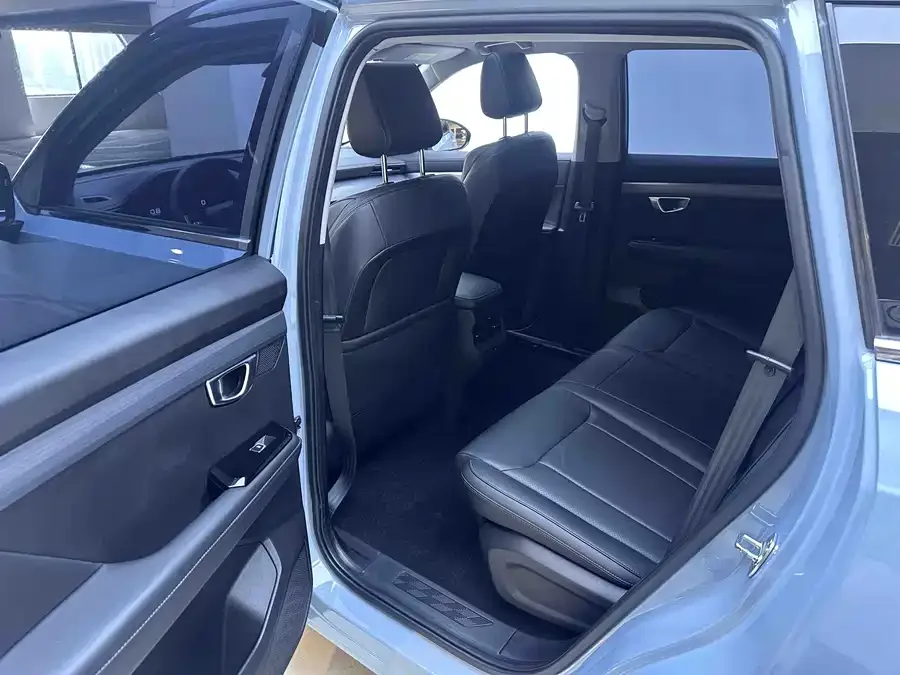 Wuling Xingchen Wuling Xingchen 2021 1.5T CVT Xinghui Edition 2022 — миниатюра 3