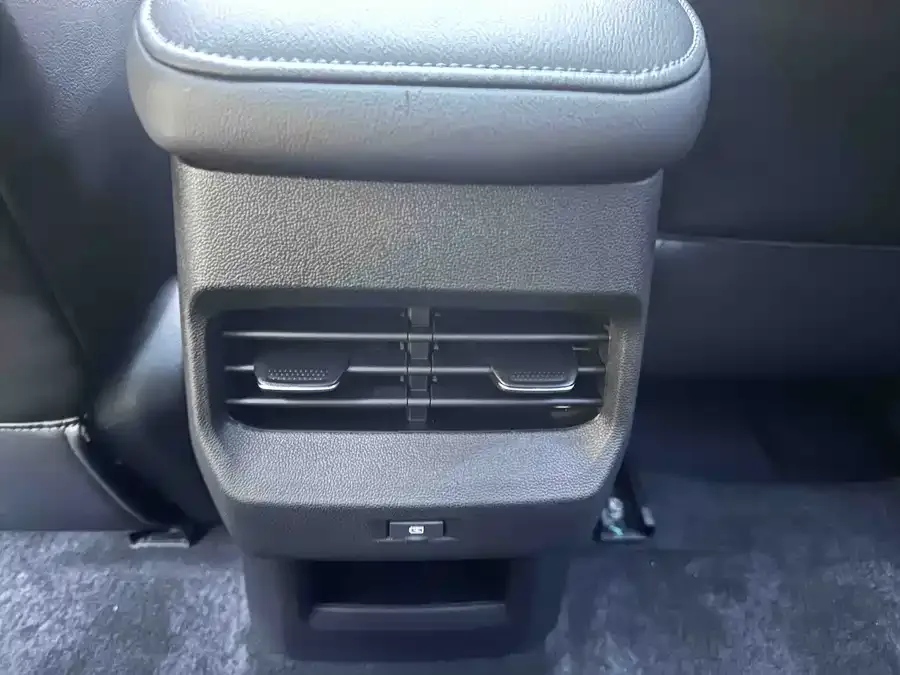 Wuling Xingchen Wuling Xingchen 2021 1.5T CVT Xinghui Edition 2022 — миниатюра 5