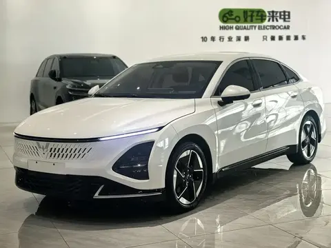 Wuling Starlight 2024 buy in Moscow