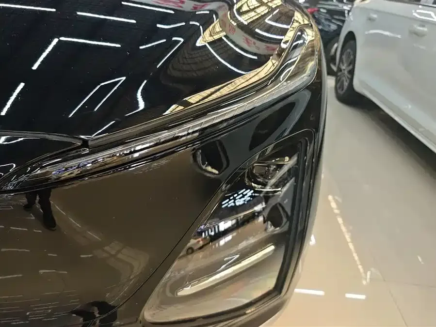 Wuling Starlight Wuling Starlight 2024 Co-creation Edition 510 Advanced Model 2024 — миниатюра 2