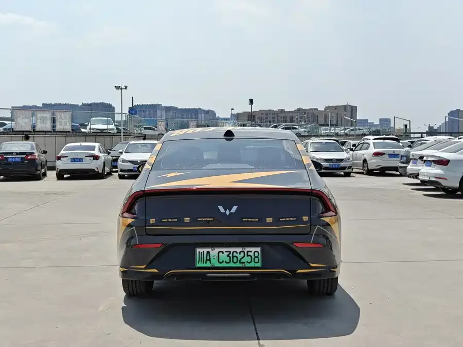Wuling Starlight Wuling Starlight 2025 610km Smart Flagship Model 2025 — миниатюра 2