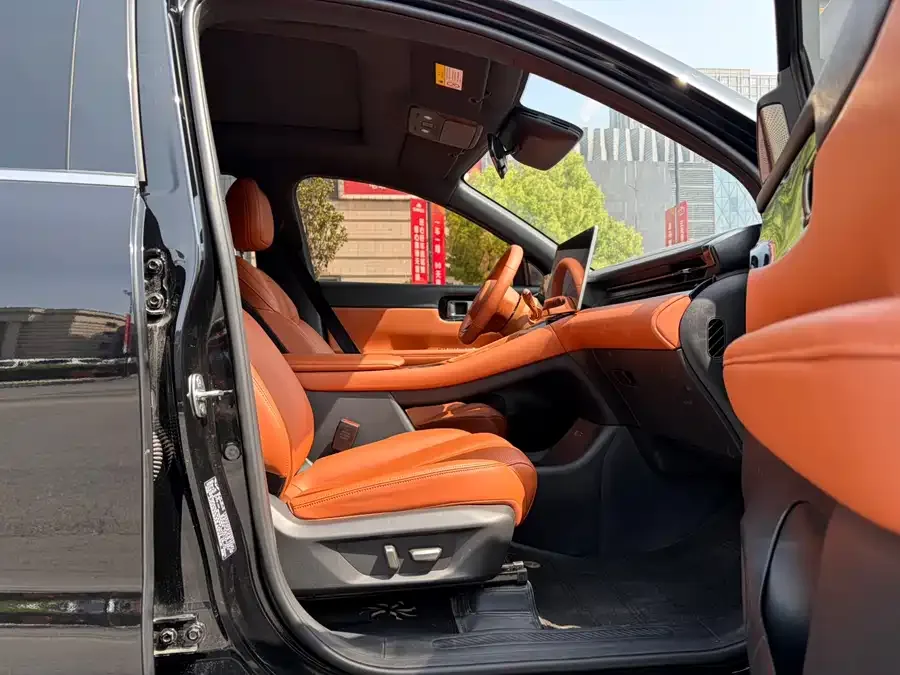 Wuling Starlight S Wuling Xingguang S 2024 130km Flagship Model 2025 — миниатюра 4
