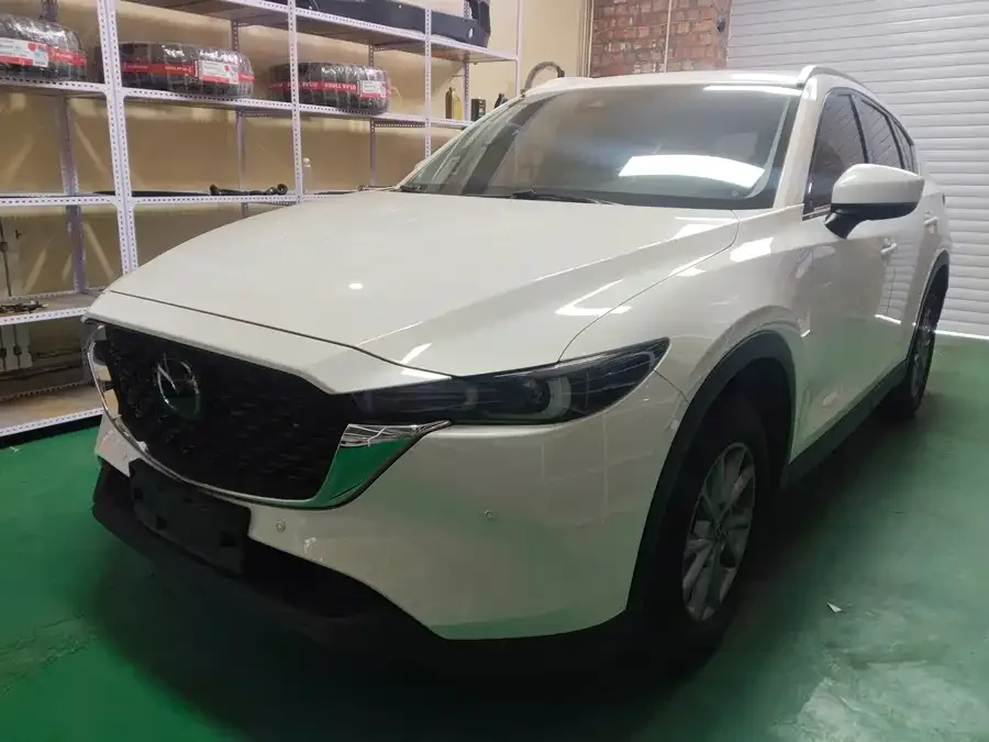 Mazda CX5 2022 2.0L Automatic 2WD Smart Elegance 2023 — фото 1, купить с доставкой в Москву