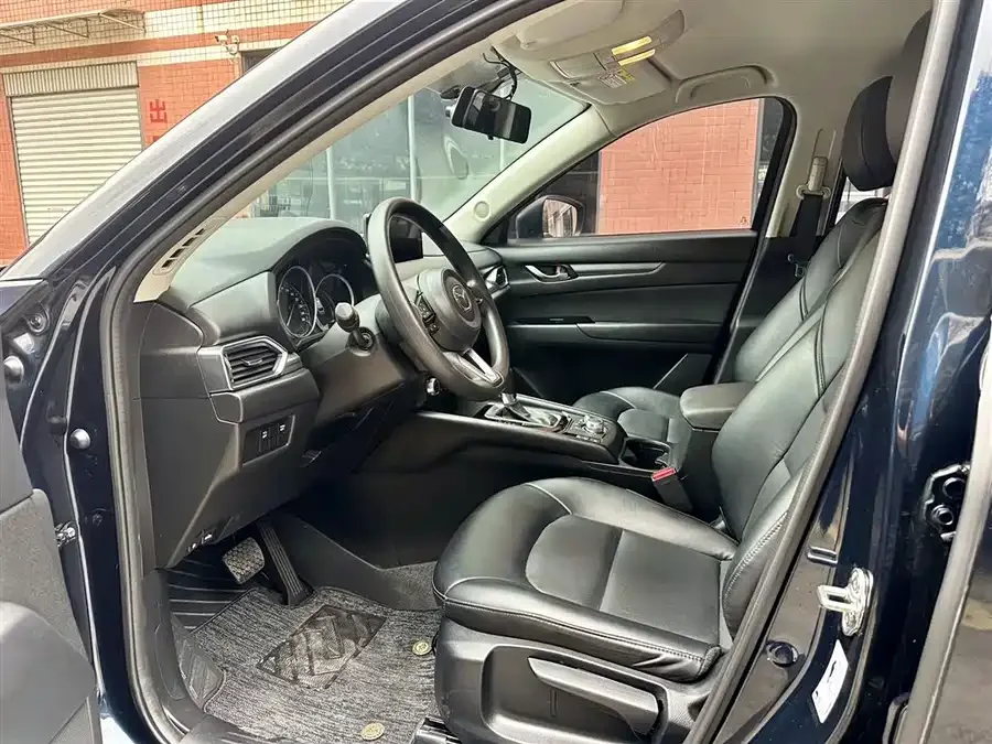 Mazda CX-5 2022 2.0L automatic two-wheel drive comfort model 2023 — миниатюра 2