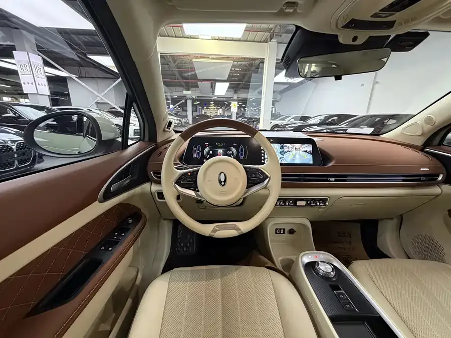 ORA good cat Euler Good Cat 2022 Morandi Edition 400km standard range premium ternary lithium 2022 — миниатюра 2