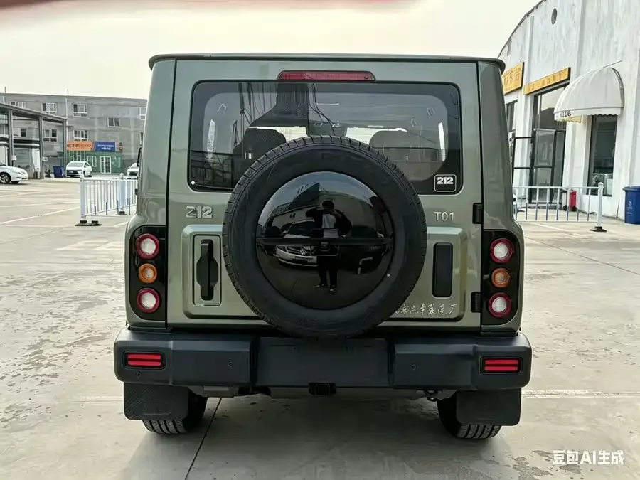 212 T01 212 T01 2024 2.0T Explorer 2024 — миниатюра 2