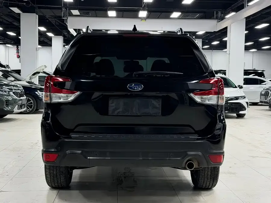 Subaru Forester Forester 2022 2.0i AWD Luxury Edition EyeSight 2022 — миниатюра 2