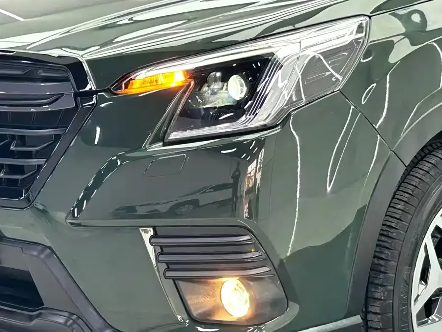 Subaru Forester Forester 2022 2.0i AWD Luxury Edition EyeSight 2022 — миниатюра 4