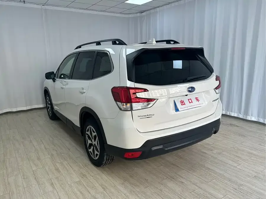 Subaru Forester Forester 2022 2.0i AWD Luxury Edition EyeSight 2023 — миниатюра 4