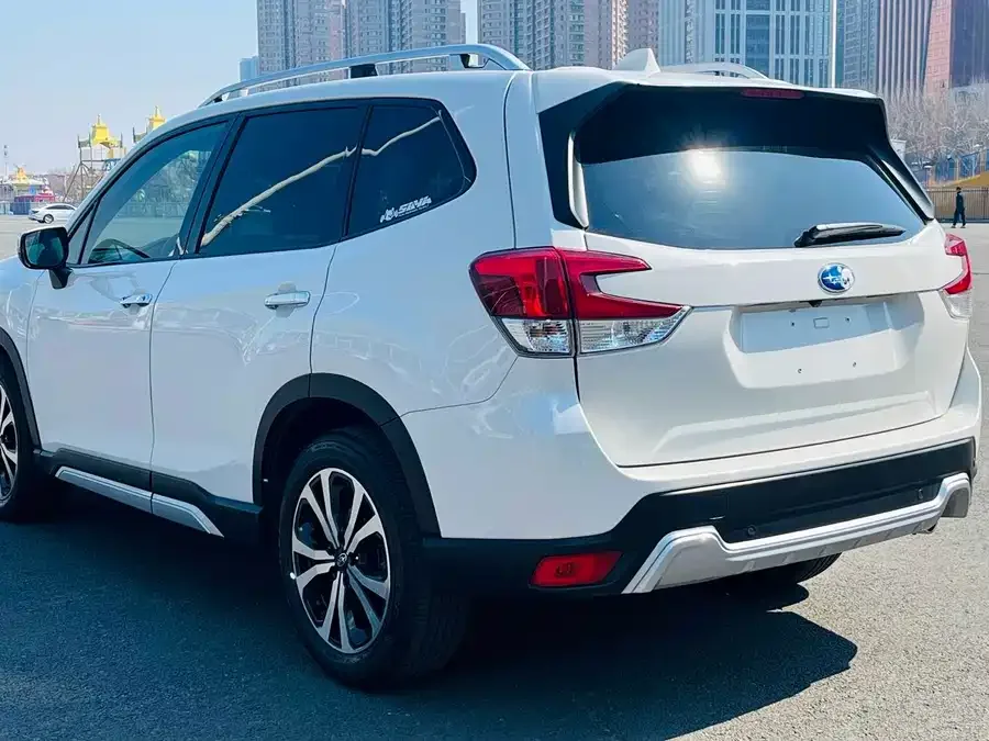 Subaru Forester Forester 2022 2.0i AWD Luxury Edition EyeSight 2022 — миниатюра 4