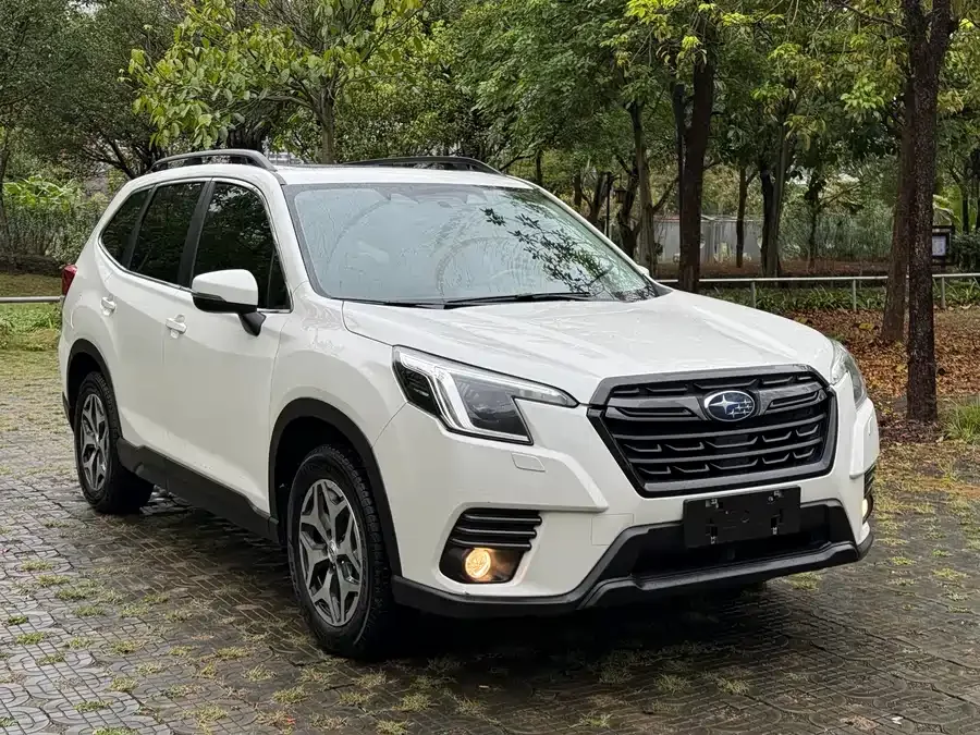 Subaru Forester Forester 2022 2.0i AWD Luxury Edition EyeSight 2023 — миниатюра 3