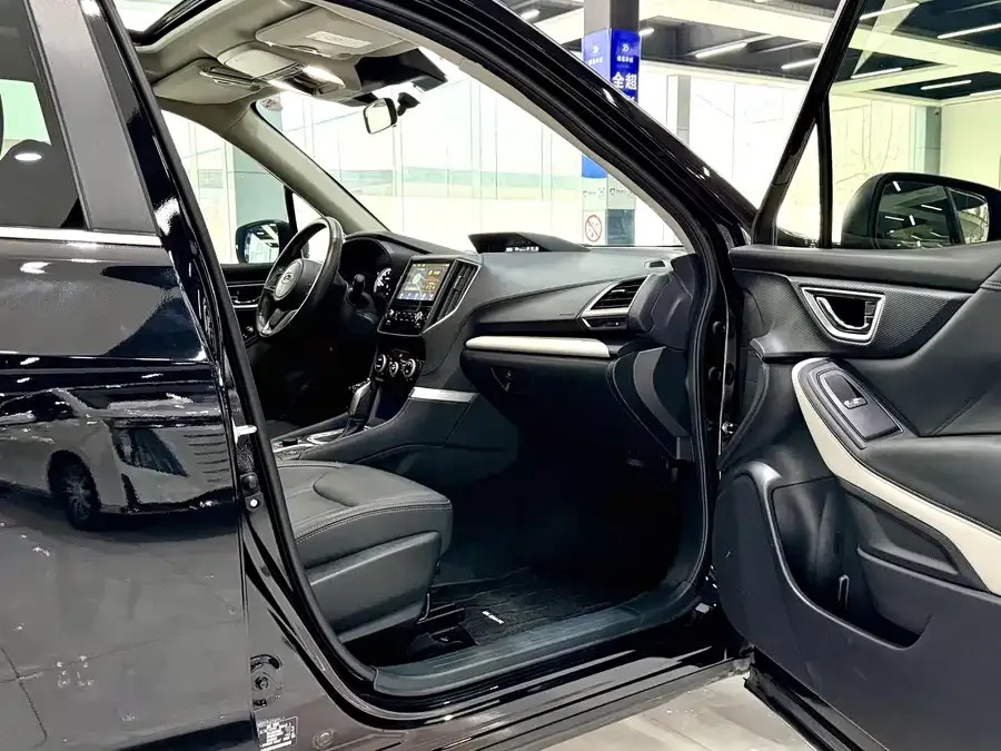 Subaru Forester Forester 2022 2.0i AWD Luxury Edition EyeSight 2023 — миниатюра 4