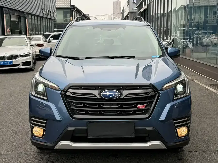 Subaru Forester Forester 2022 2.0i AWD Luxury Edition EyeSight 2022 — миниатюра 3