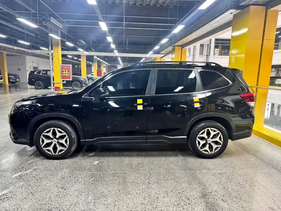 Subaru Forester Forester 2022 2.0i AWD Luxury Edition EyeSight 2022 — миниатюра 3