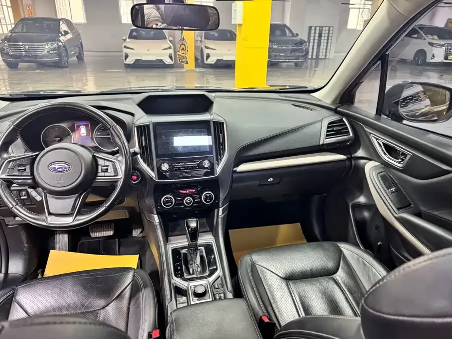 Subaru Forester Forester 2022 2.0i AWD Luxury Edition EyeSight 2022 — миниатюра 4